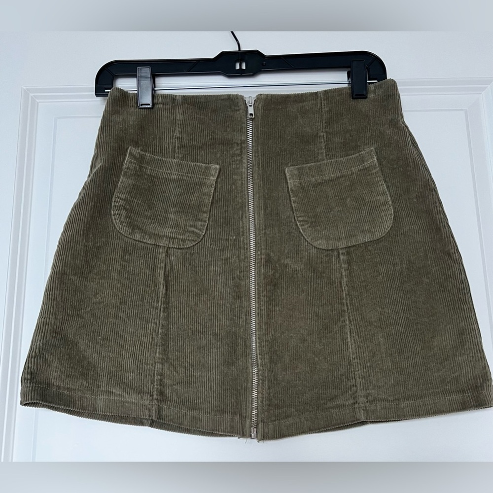 Like New - Brandy Melville Corduroy Mini Skirt